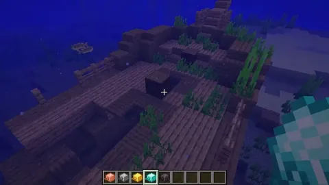 曼联主场惊险击败伊普斯维奇，马奎尔头球建功立业